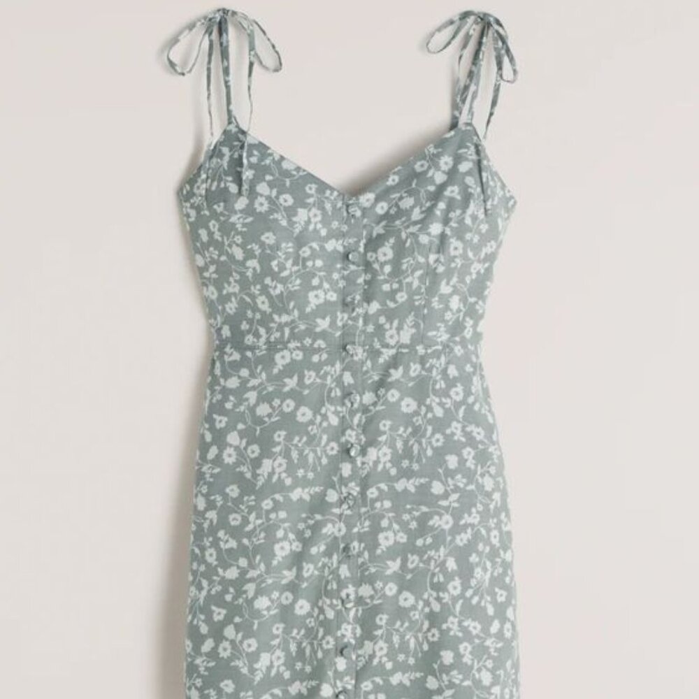 Abercrombie & Fitch Tie-Strap Mini Floral Dress (w/ pockets!)
